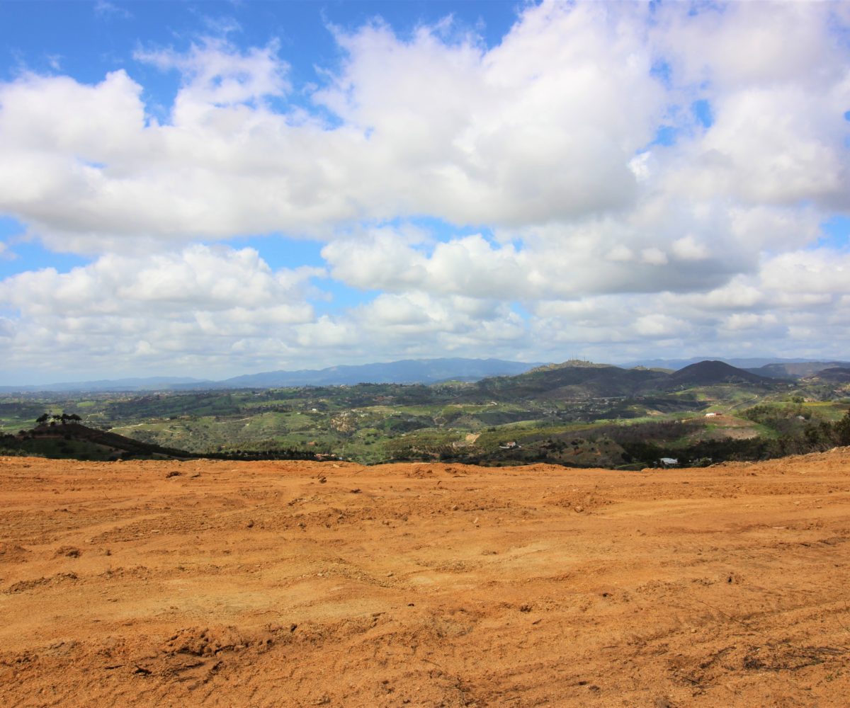 Incredible Fallbrook Homesite