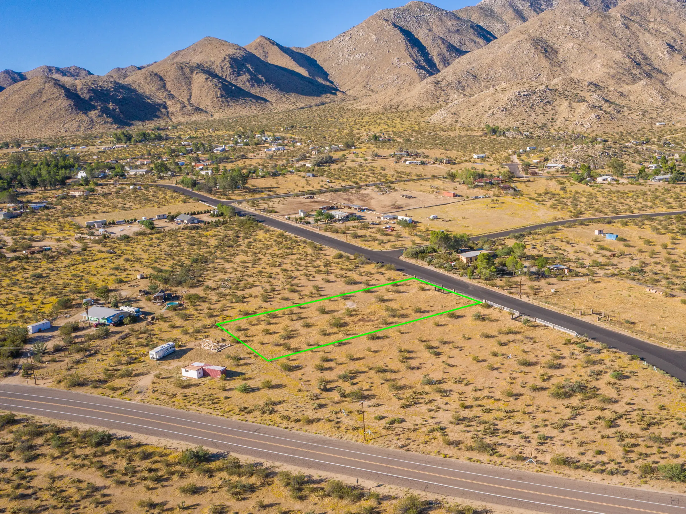 Kickin Horse Acreage