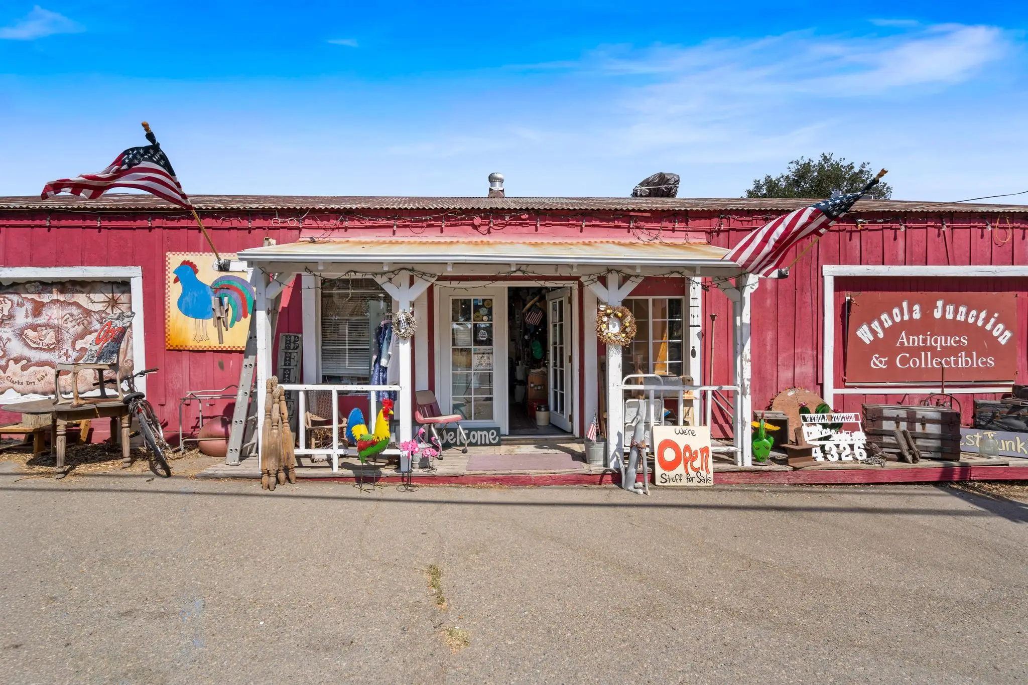Prime Corner – Wynola Commercial District