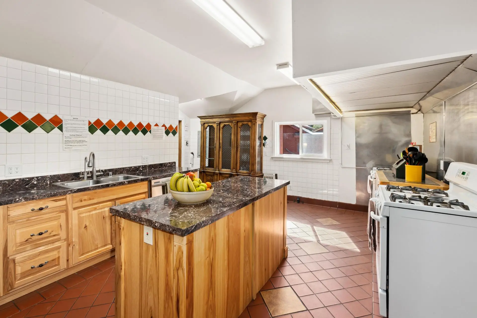 21 Historic Palomar Mountain Lodge