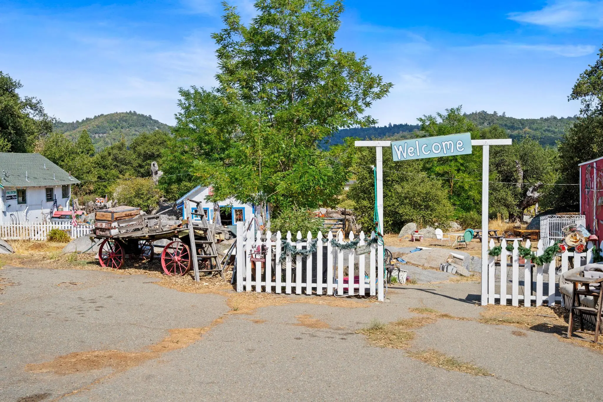 Prime Corner – Wynola Commercial District