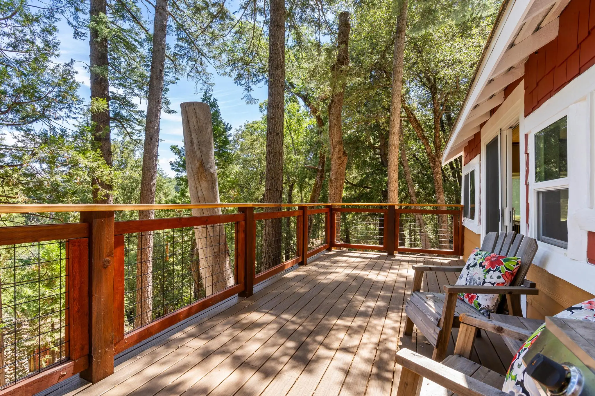 19 Charming Retreat in the Woods