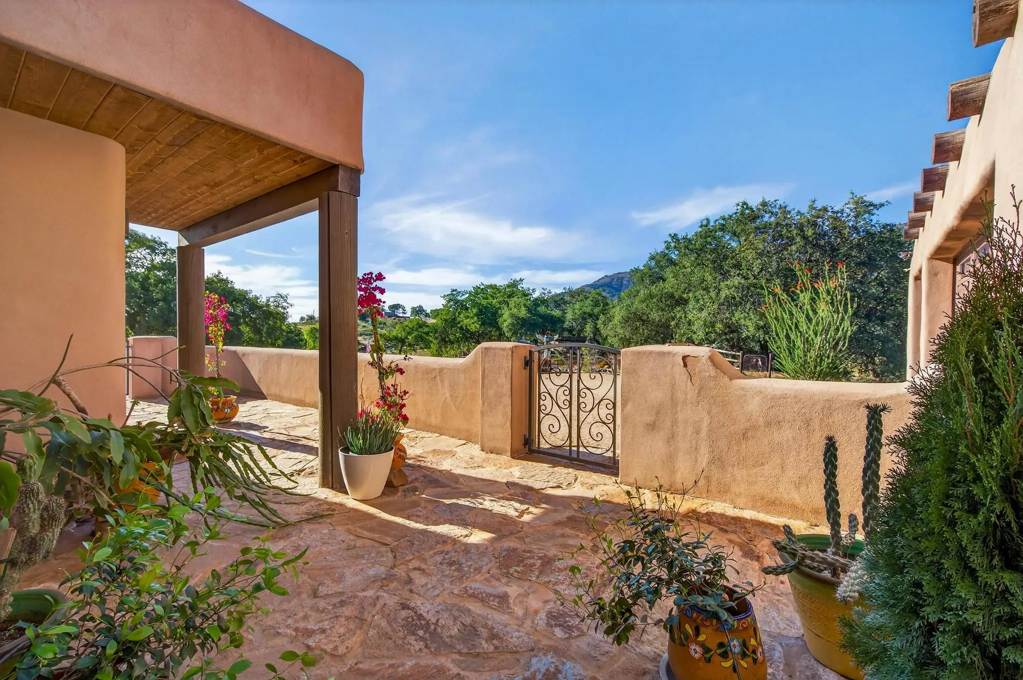 Horizon Ridge Hacienda