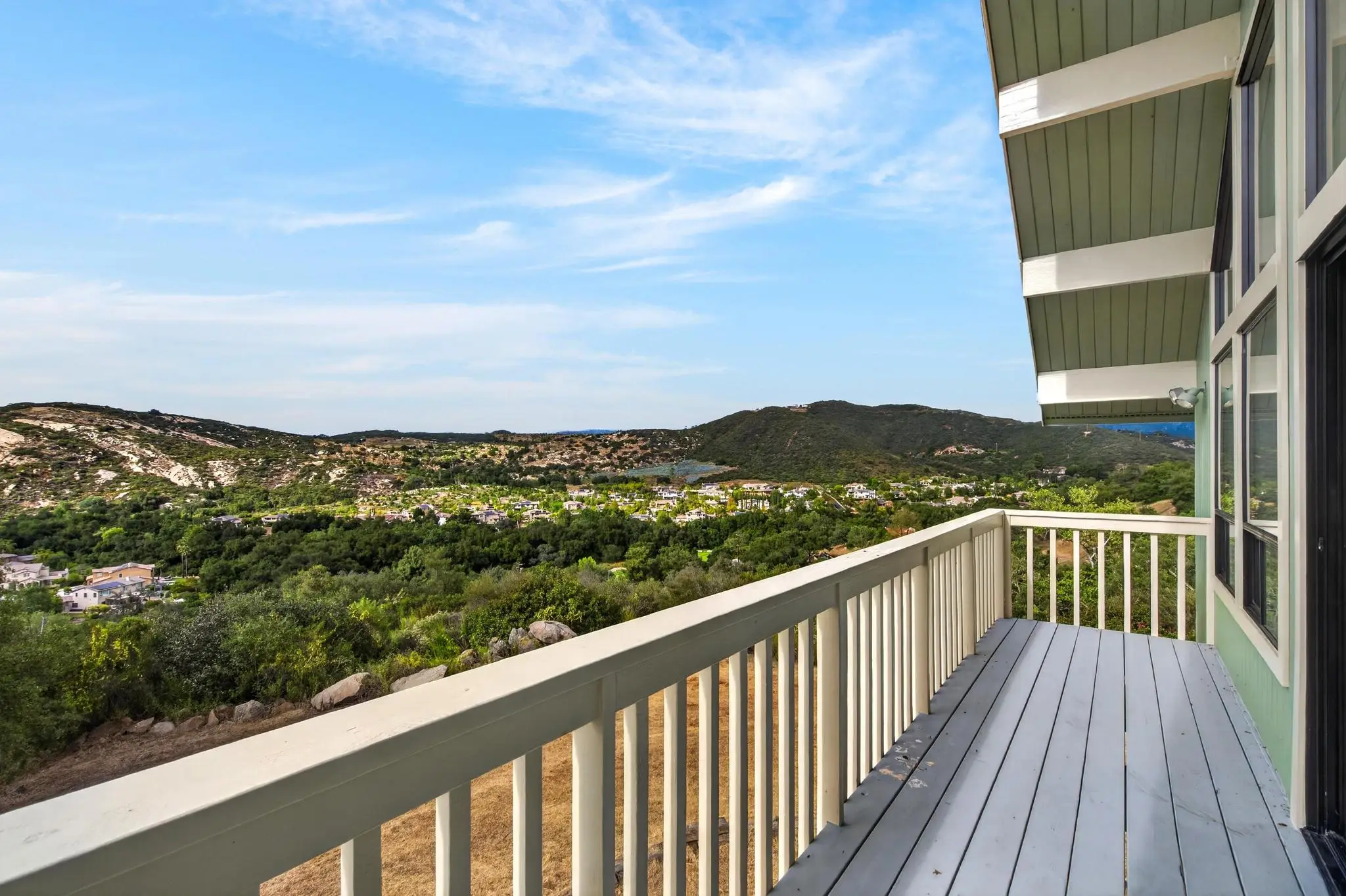 22 Private Valley View Retreat
