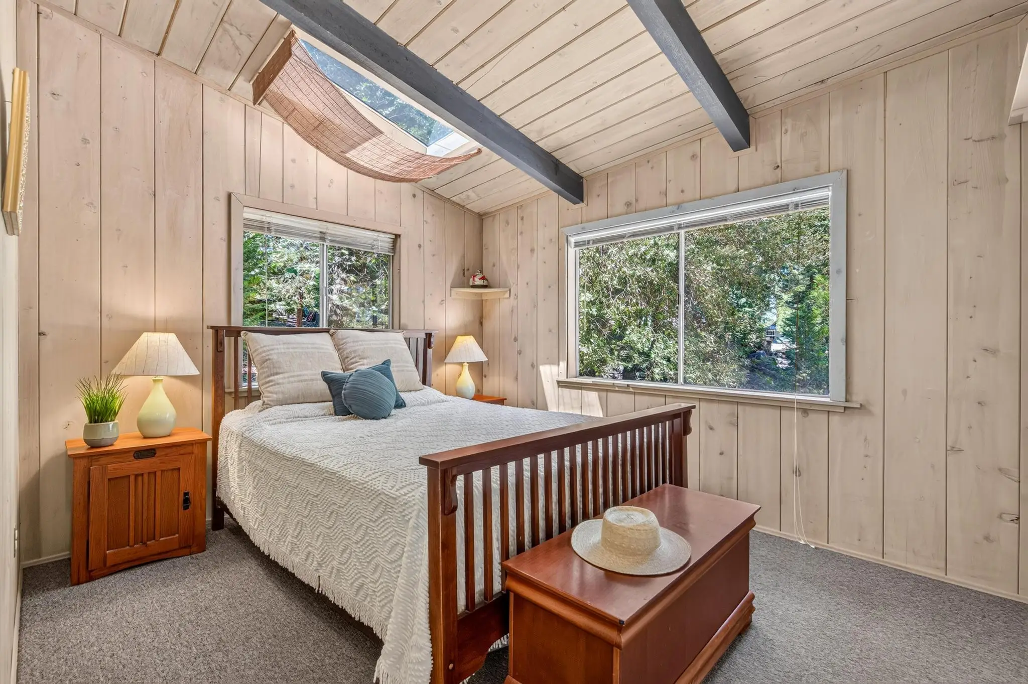 Arrowhead Cabin