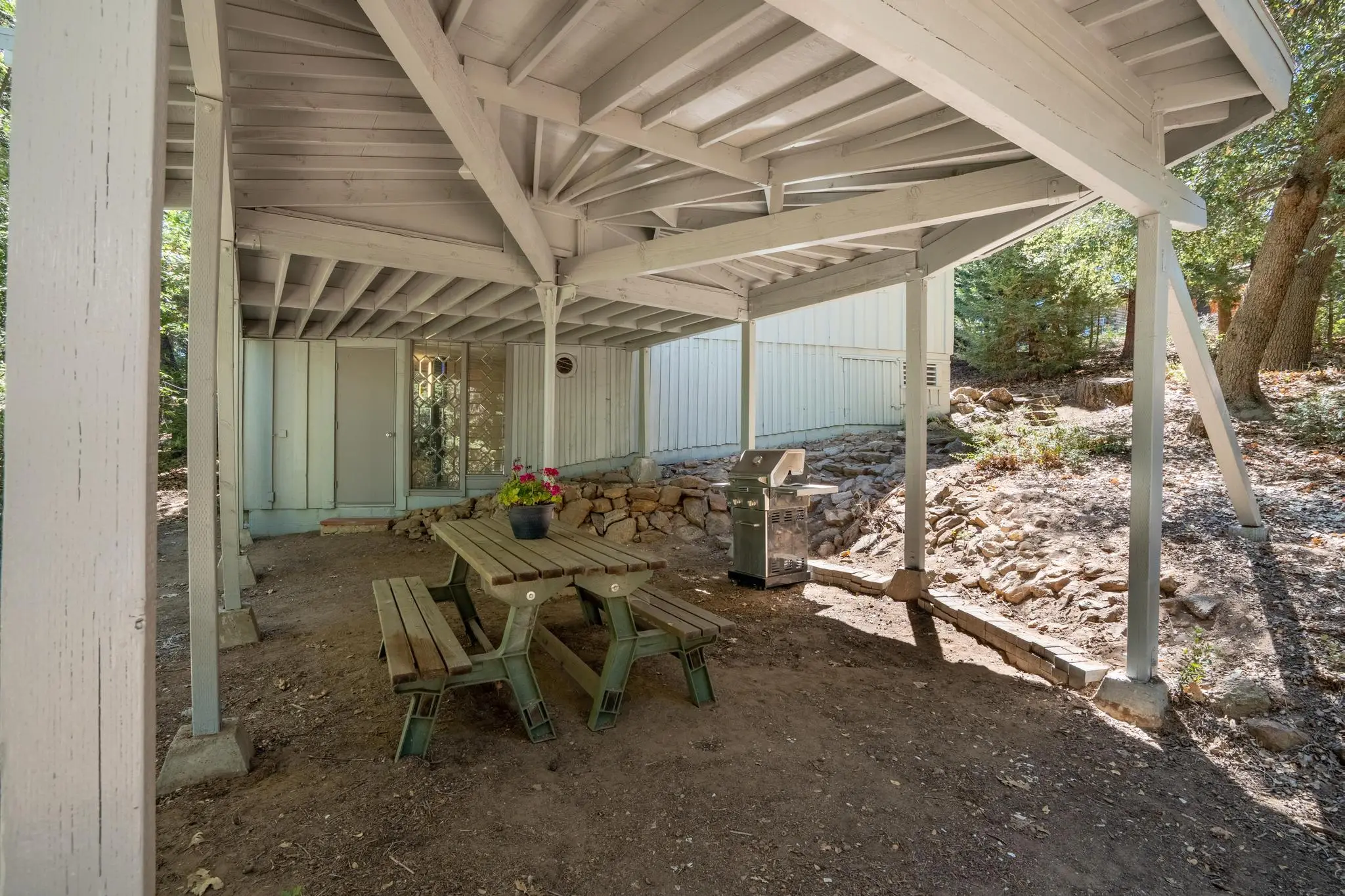 Arrowhead Cabin