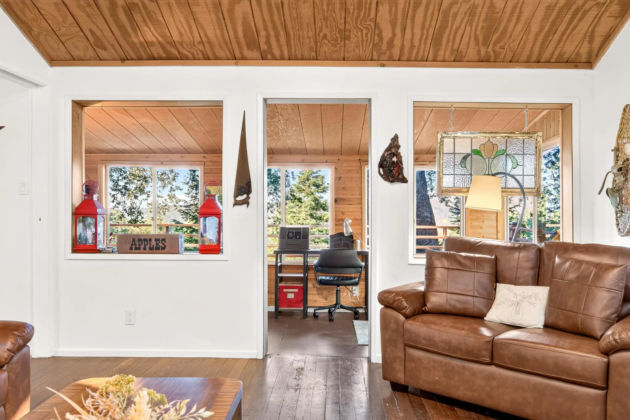Twin Oaks Cabin
