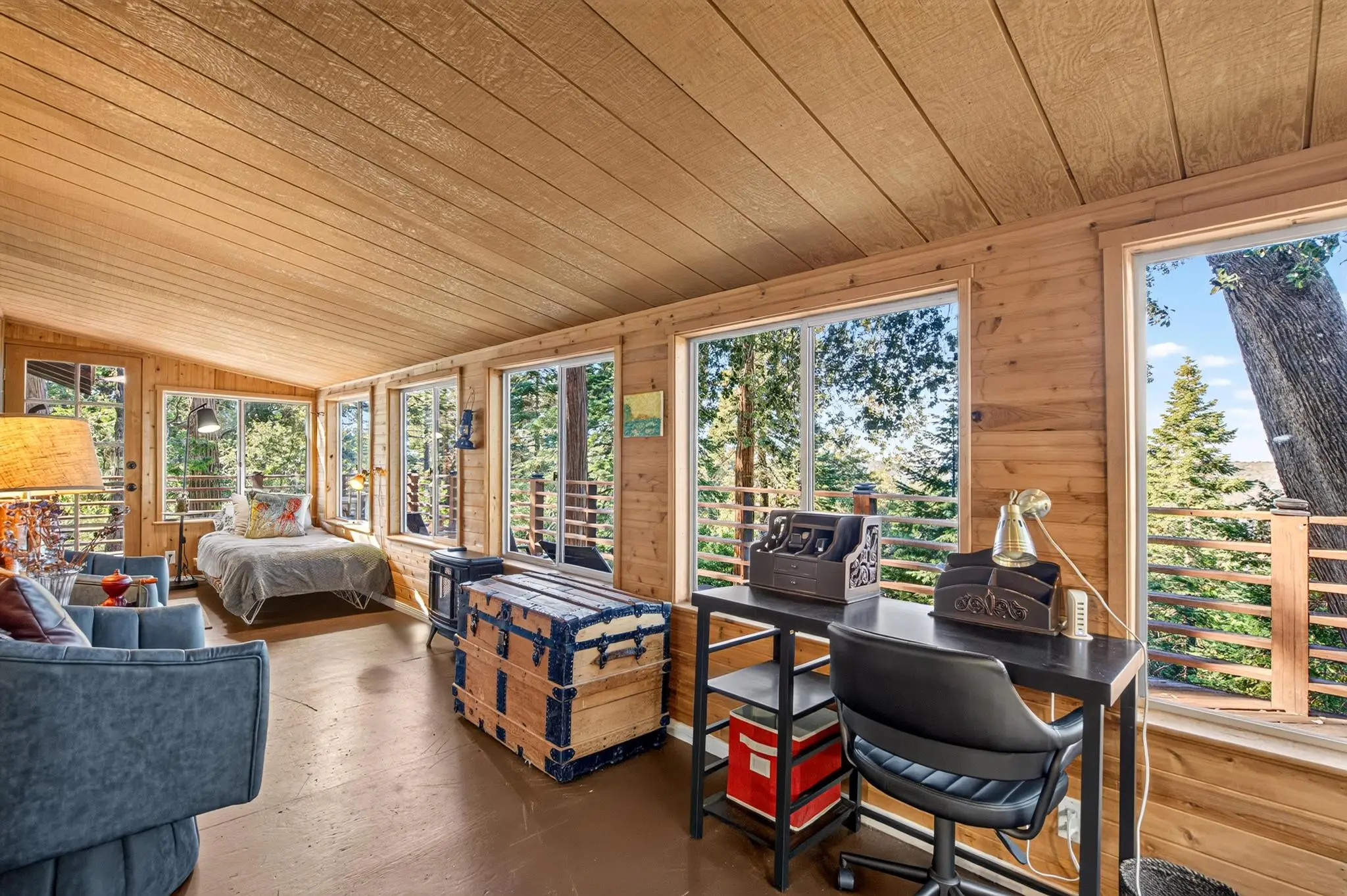 Twin Oaks Cabin