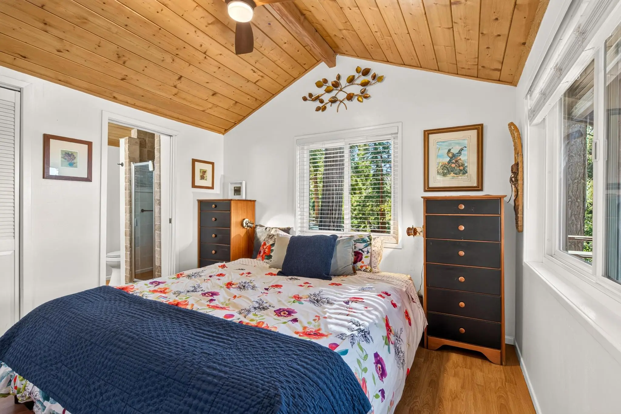 Twin Oaks Cabin