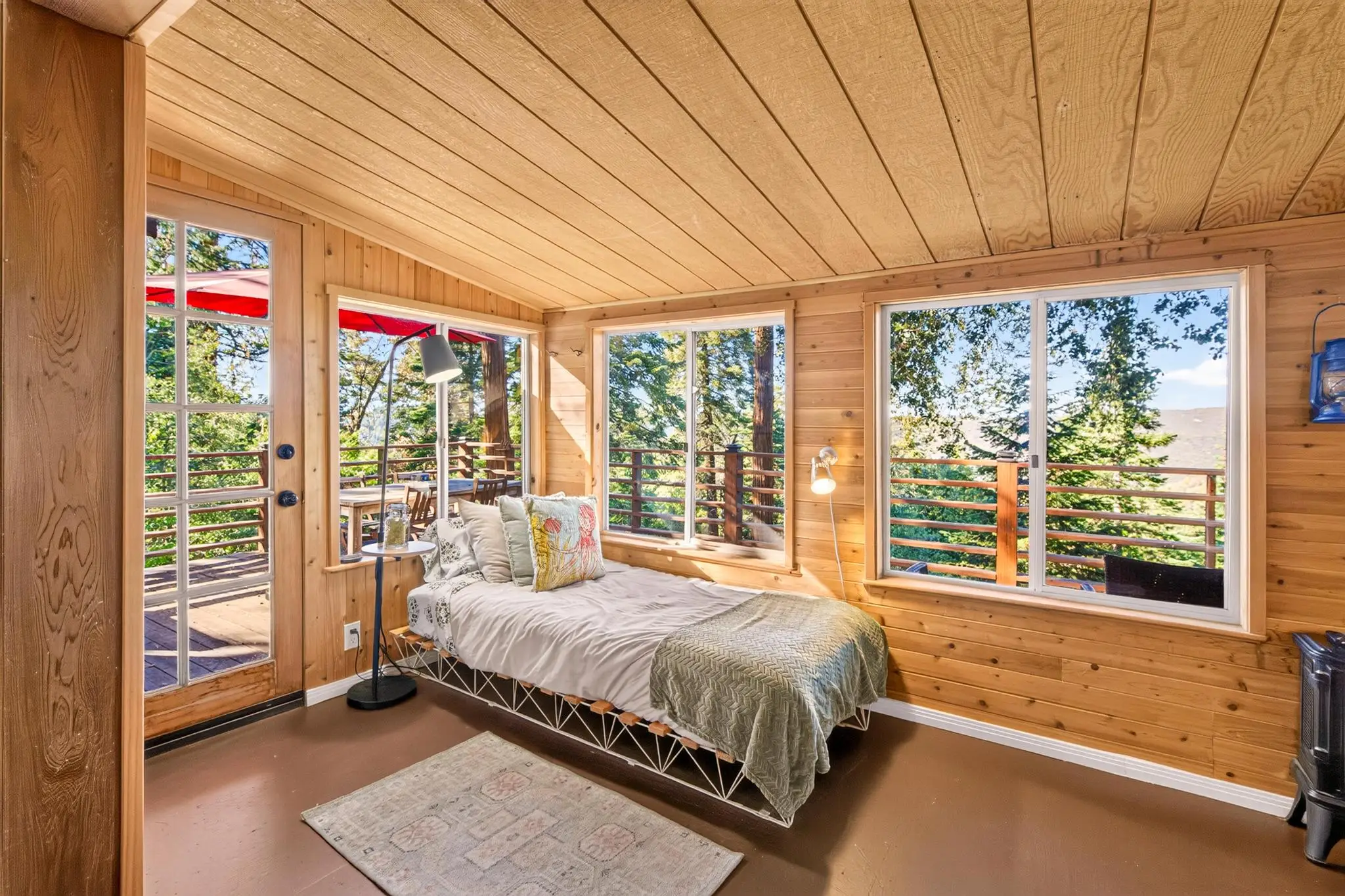 Twin Oaks Cabin